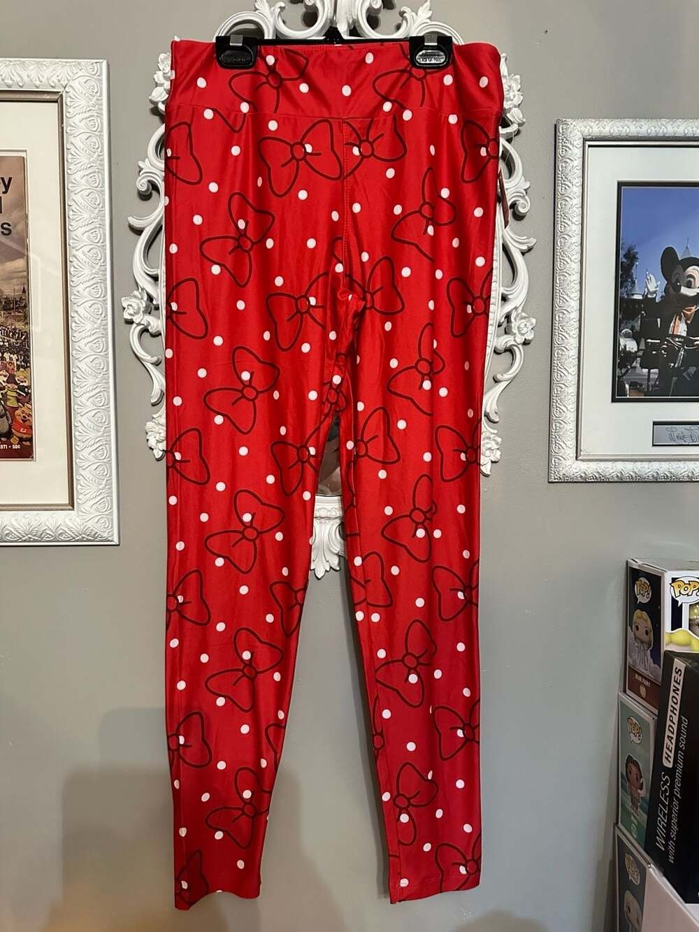 Disney Parks Minnie Mouse Bow Leggings Size M Medium Red White Polka Dots
